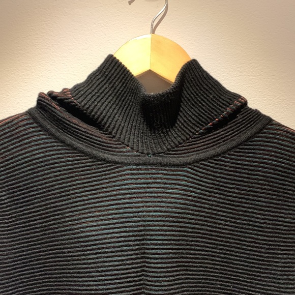 Y3 Adidas Dress - Picture 2 of 8